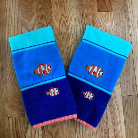 Disney Bath Set Of 2 Disney Finding Nemo Bathroom Hand Towels